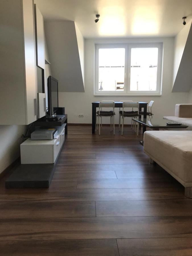 Sunny Vienna By Jr City Apartments Δωμάτιο φωτογραφία